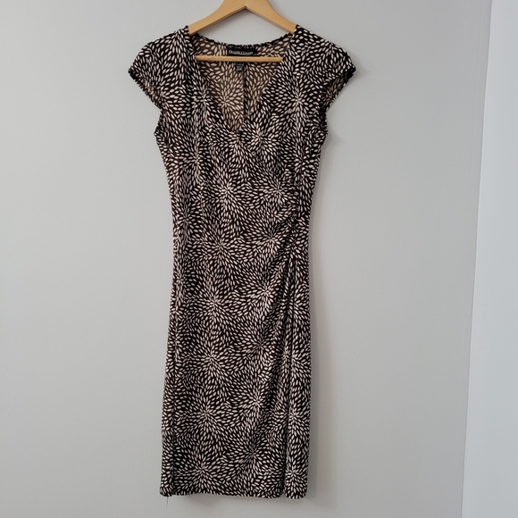 Frank Lyman Faux Wrap Bealted Dress Cap Sleeve Size 4 - Picture 3 of 13